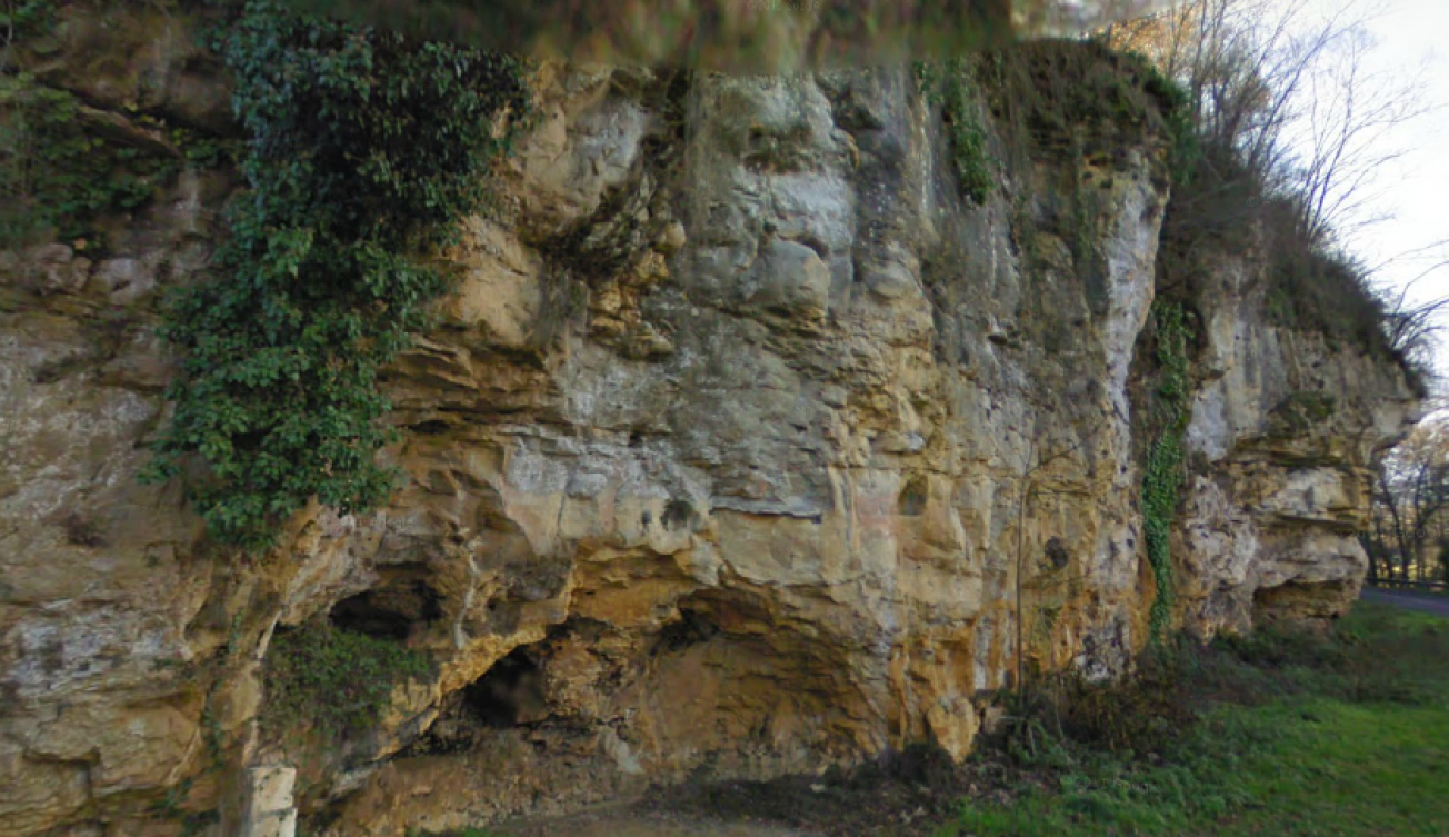 Figure 1 - Affleurement de la Formation de Lalinde, près de la papeterie de Couze-et-Saint-Front (Platel JP., 2013)