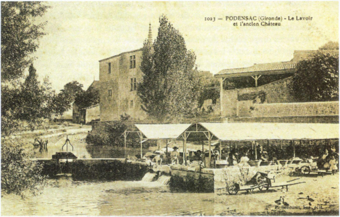 Le lavoir de Podensac, autrefois...