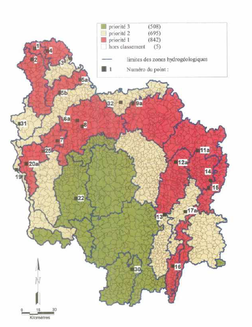 Carte de localisation des points proposés pour le suivi des produits phytosanitaires dans les eaux souterraines en Bourgogne (JAUFFRET.D. et al., 2001)