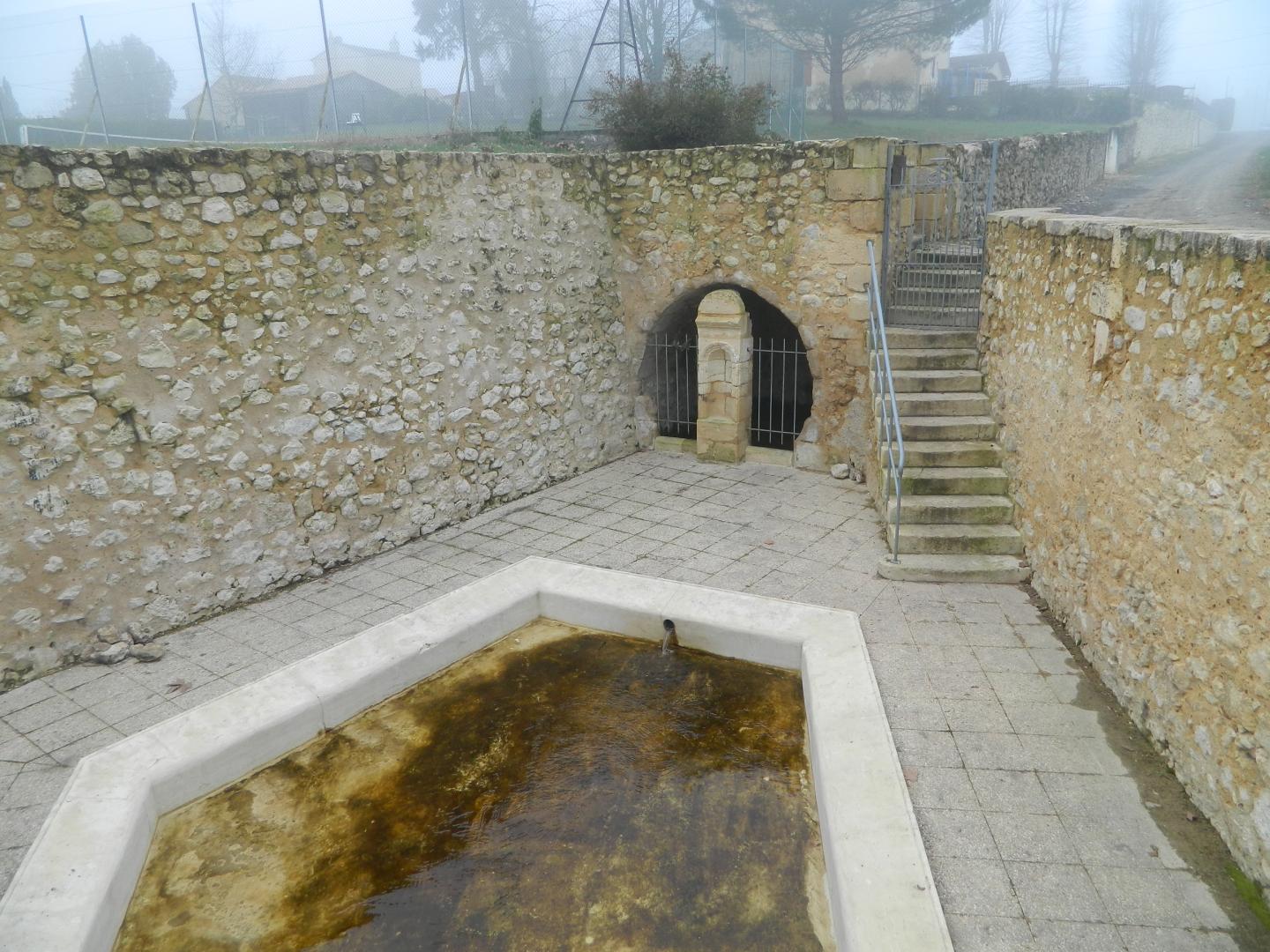 Figure 1 - Fontaine de Sainte-Radegonde